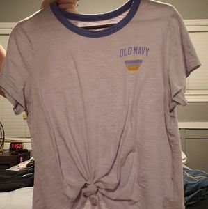 Old navy T shirt